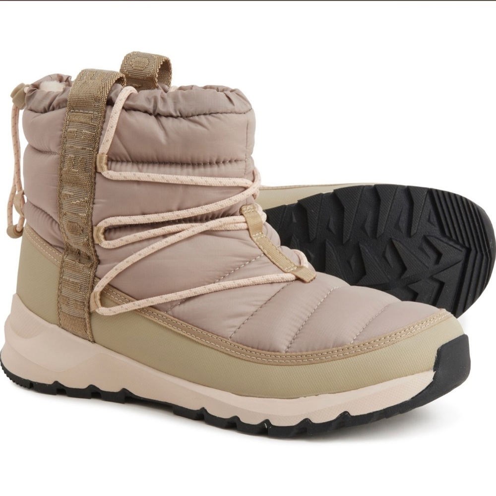 The North Face Thermoball women’s boots in Khaki